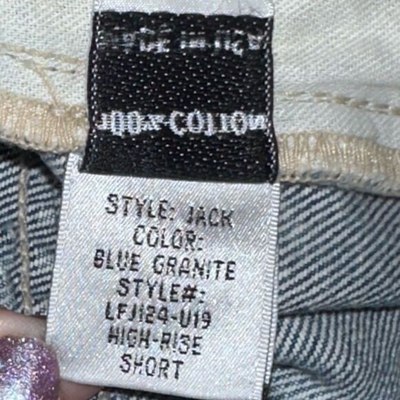 Lovers + Friends Jack High Rise Distressed Cut Off Denim Shorts Size 30 NWTs - Picture 10 of 11